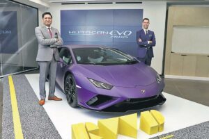 Lamborghini_launches