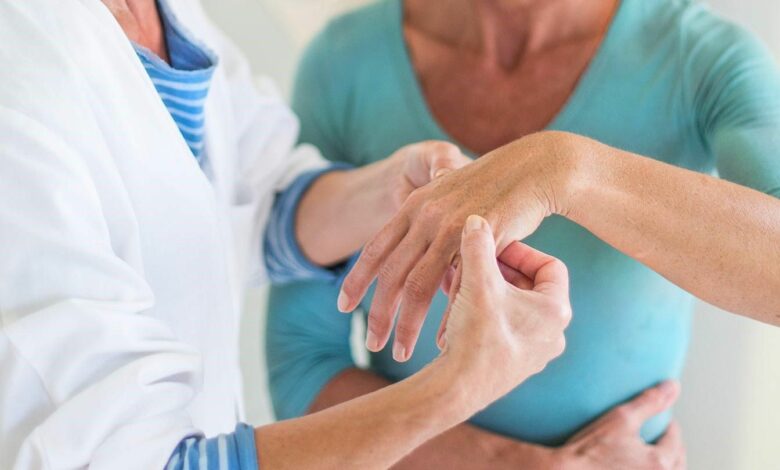 5 things a rheumatologist wants you to know about rheumatoid arthritis rm 1440x810 1