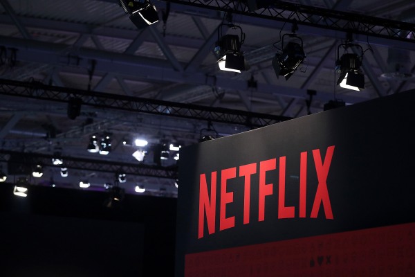 struggling to win subscribers netflix cuts prices in india