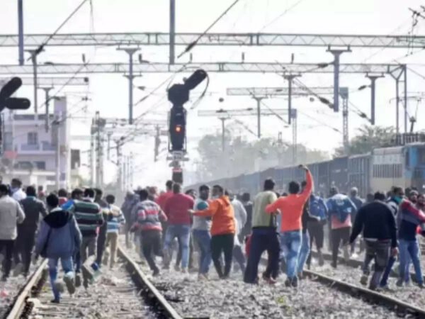 rail recruitment protest call for bihar bandh tomorrow