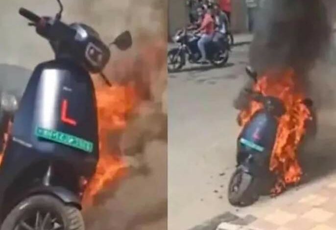 ola scooter fire 202203797301