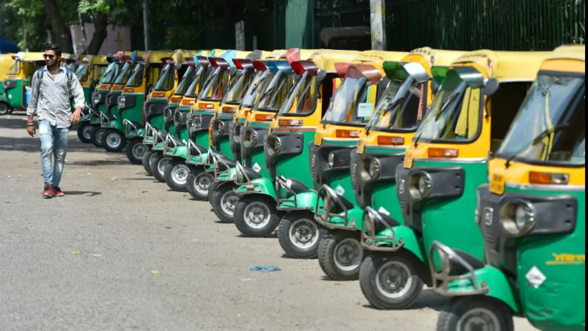 18, April: In Delhi, auto, taxi unions go on strike; Ola, Uber see tremendous hike in fares