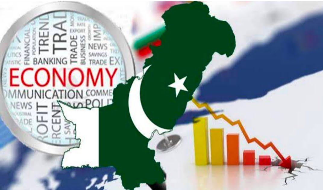 pakistan's economy is in a state of poverty & insolvency