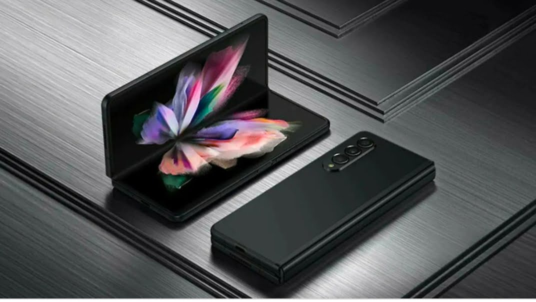 Check Out A Few Of The Foldable Phones Coming Out In 2022