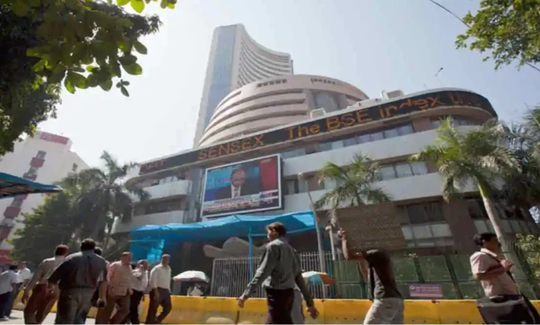 share market highlights: sensex ended at 59 pts higher at 58833, nifty 50 ends at 17558; ntpc, titan in gainers
