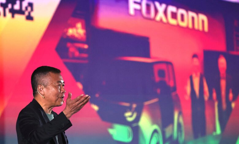 The boxy three-seater that the Foxconn Electric Drive Alliance is planning 2022
