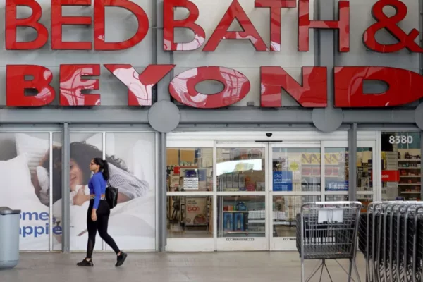 why does bed bath & beyond succeed