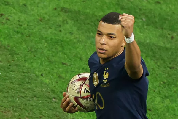 Forbes 2023 list Kylian Mbappé during World Cup 2022