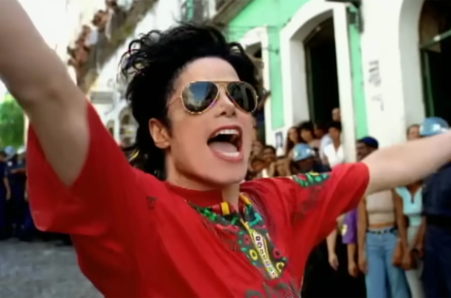 Extraordinary True Story of How Michael Jackson’s 1996 Brazil Video Required Negotiation with Rio’s Drug Traffickers