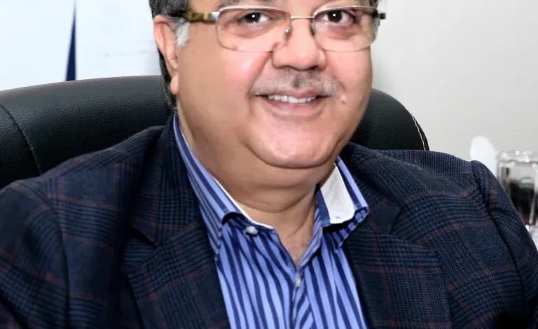 ravinder taneja
